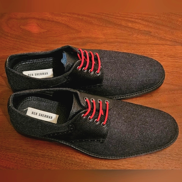 Ben Sherman Oxford Dress Shoes - Picture 2 of 5